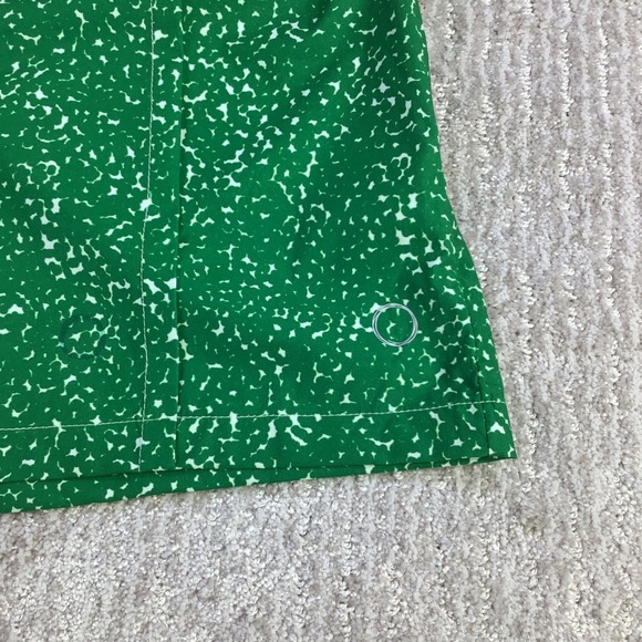 The Bubble Green &‎ White Print Performance Shorts - Moisture Wicking NWT - Picture 8 of 16